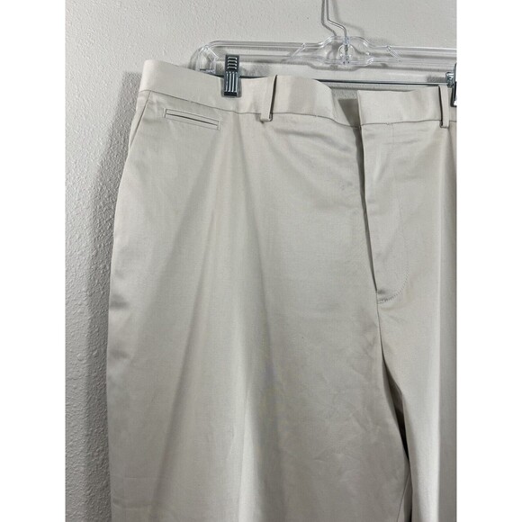 Perry Ellis Mens Premium Twill Khaki No Iron Cotton Pants Size 44x30 - Picture 3 of 12